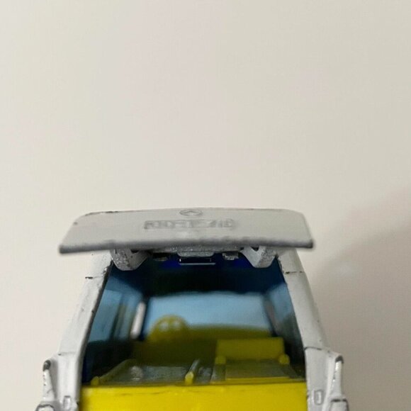 Matchbox Speed Kings Lesney Mercedes Benz Binz Ambulance K63 Diecast - Picture 10 of 16